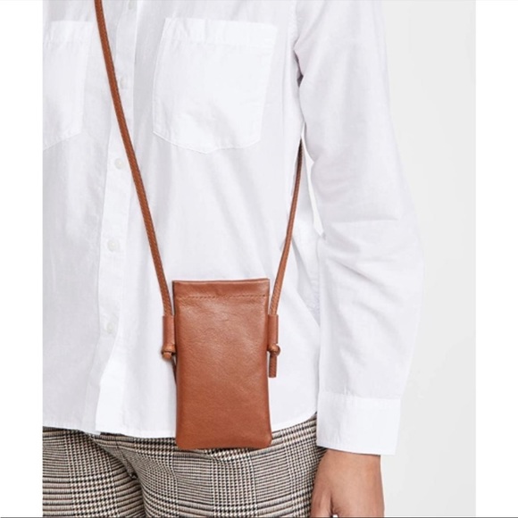 Madewell New - The Leather Smartphone Crossbody Bag in Rustic Twig - Picture 4 of 6